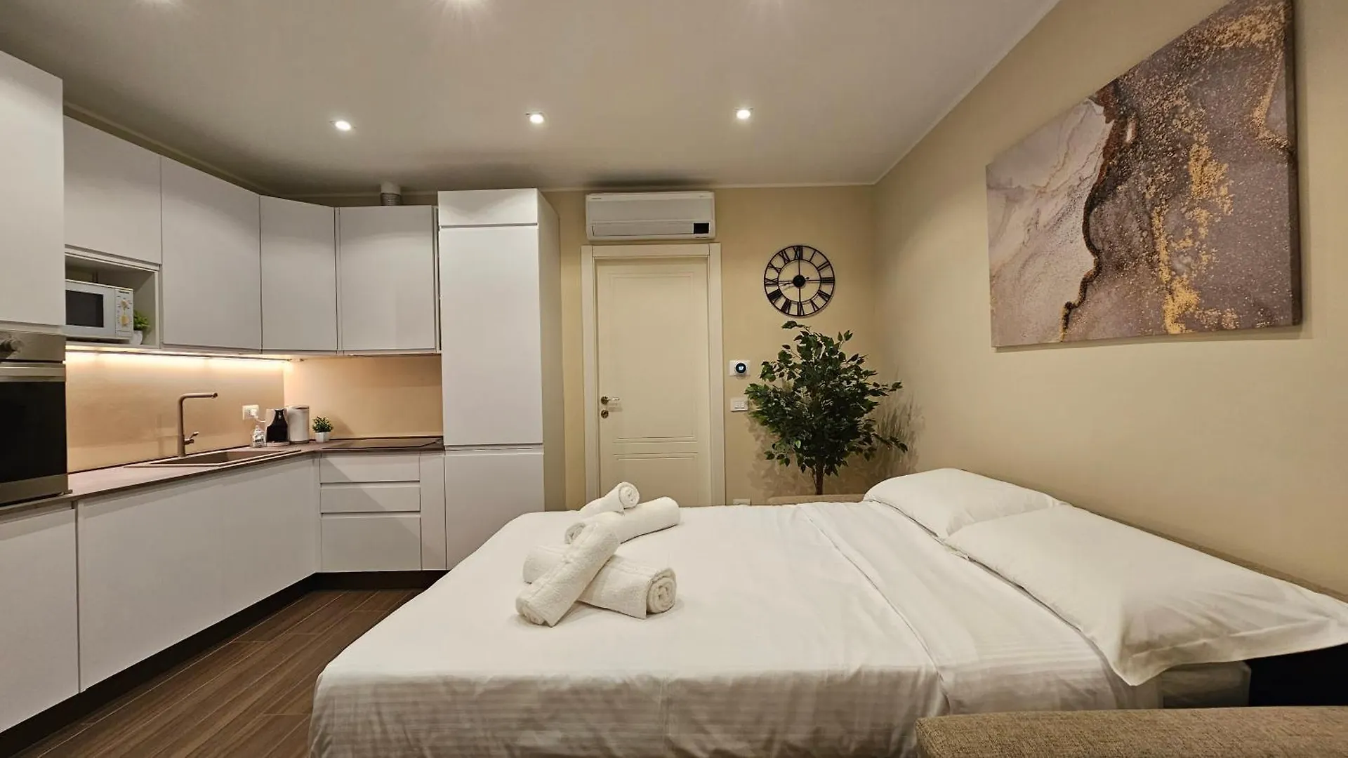 Nuovissimo Bilocale In Marghera Accanto Alla Metro Milán Apartmán